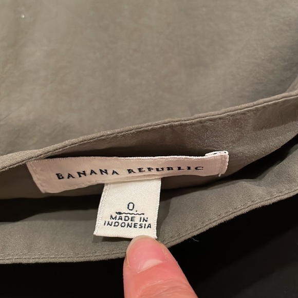 Banana Republic Skirt - Picture 4 of 4